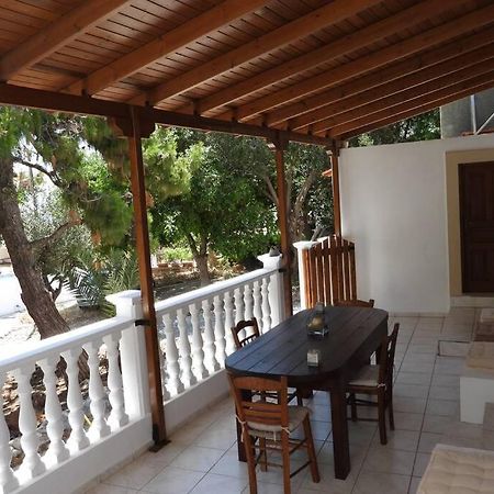 Traditional Villa Efterpi Chalki Town Exterior photo